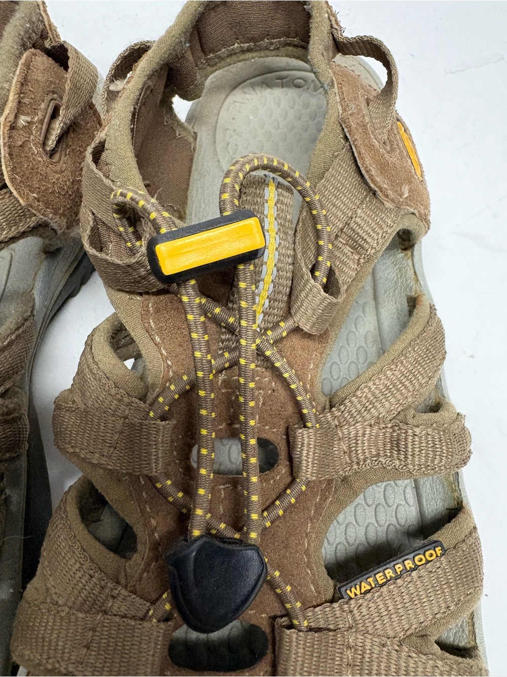 KEEN Womens Whisper Brown Outdoor Sport Sandals Rubber Toe Bungee Lace 7.5 - Picture 12 of 12